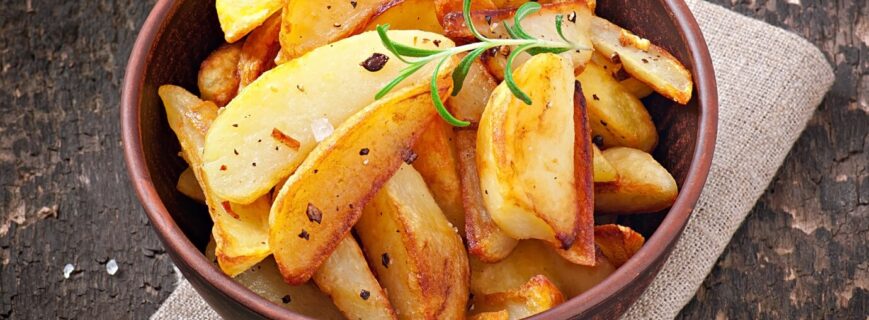 Cartofi la cuptor cu rozmarin