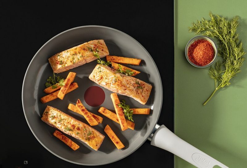 tigaie-wok-tefal-c4241943-renew-28-gri (4)