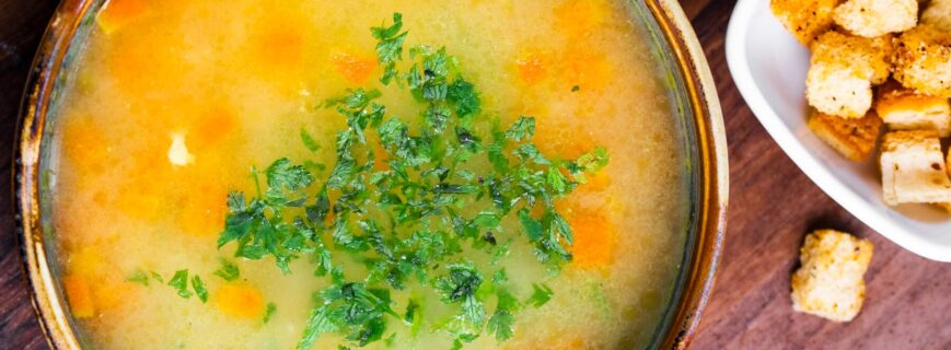 Ciorba de praz cu cartofi