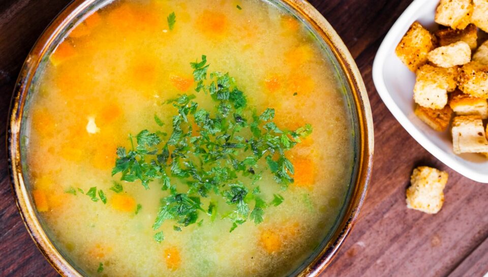 Ciorba de praz cu cartofi