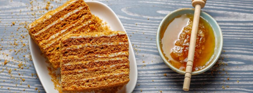 Prajitura cu foi de miere