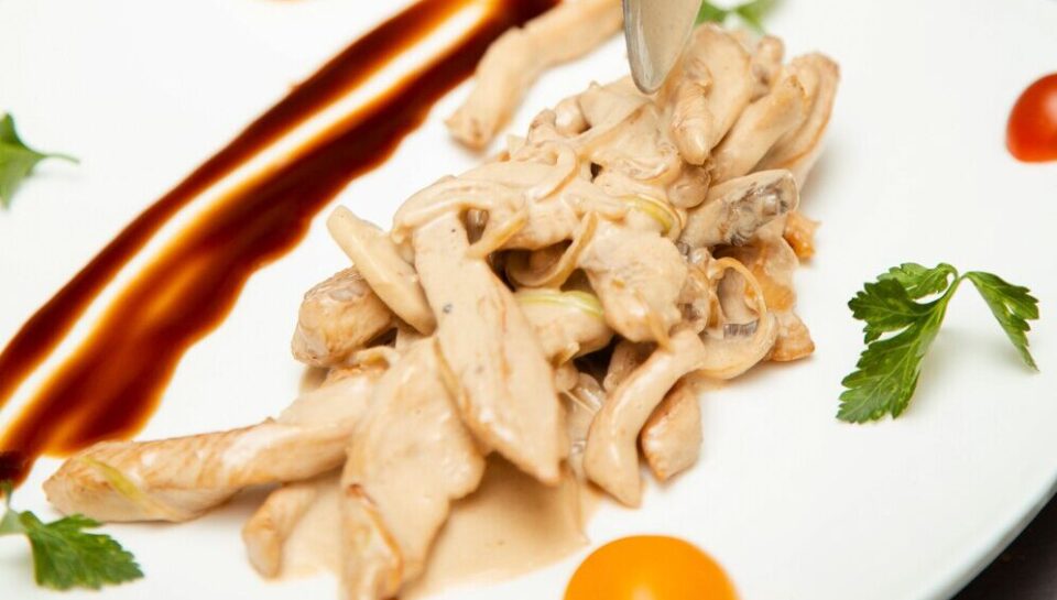 Pui cu smantana si usturoi