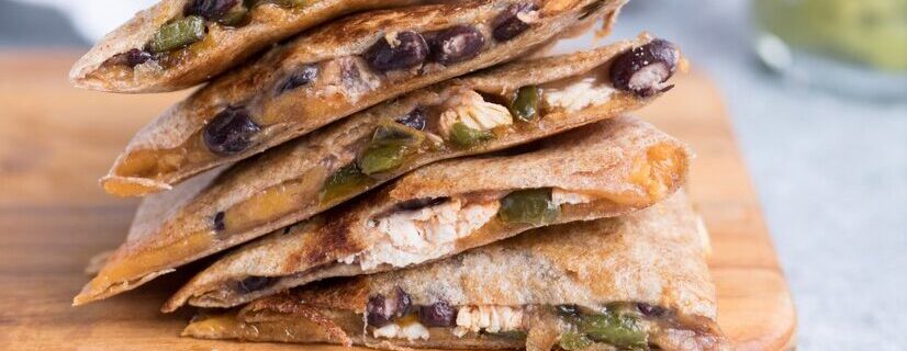 Quesadilla cu branza si fasole