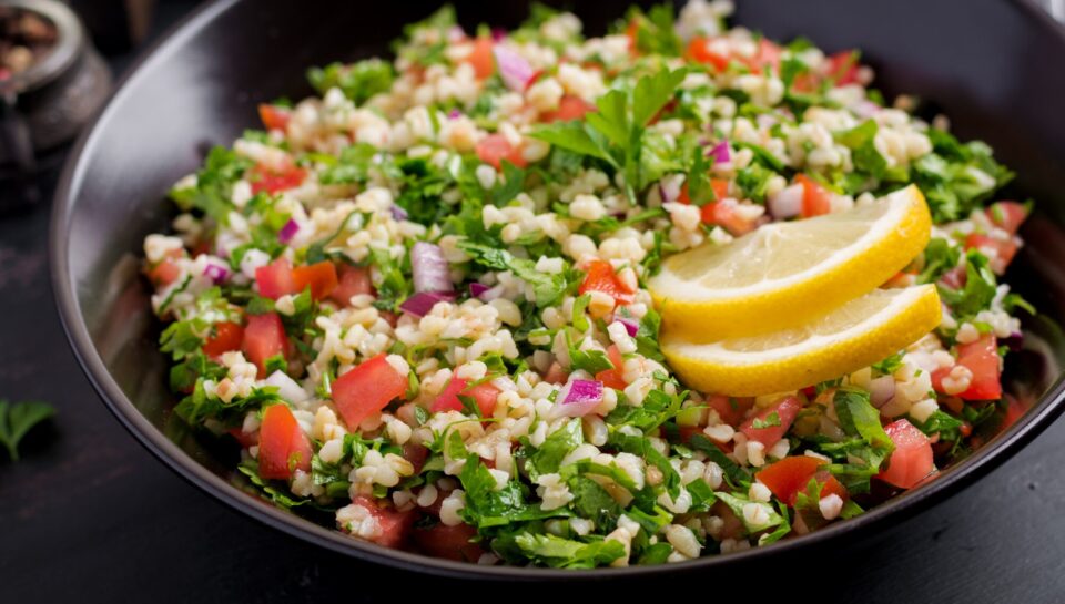 Tabbouleh cu bulgur si rodie